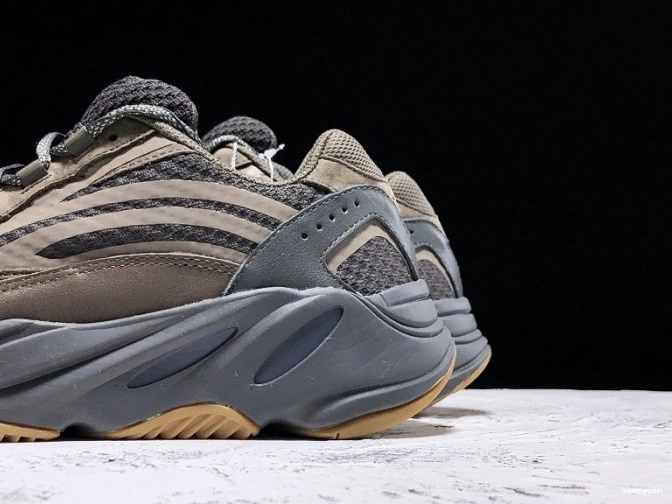 EG6860 Boost Geode v2 700 Adidas Yeezy 0917